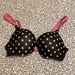 Black polka dot bra
